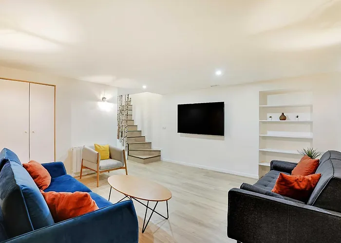 Appartement Parisian Close To Montmartre - 2br 8p